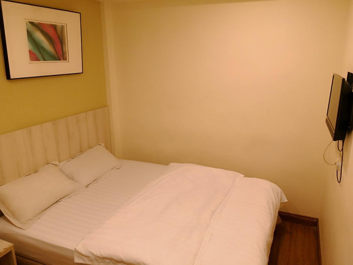 Hotel Zamburger Taman Segar - Previously Home Inn Taman Segar Kuala Lumpur Luaran gambar